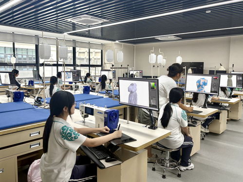 人工智能如何成為課堂標(biāo)配？探訪國家級智慧教育示范區(qū)的實(shí)踐與啟示